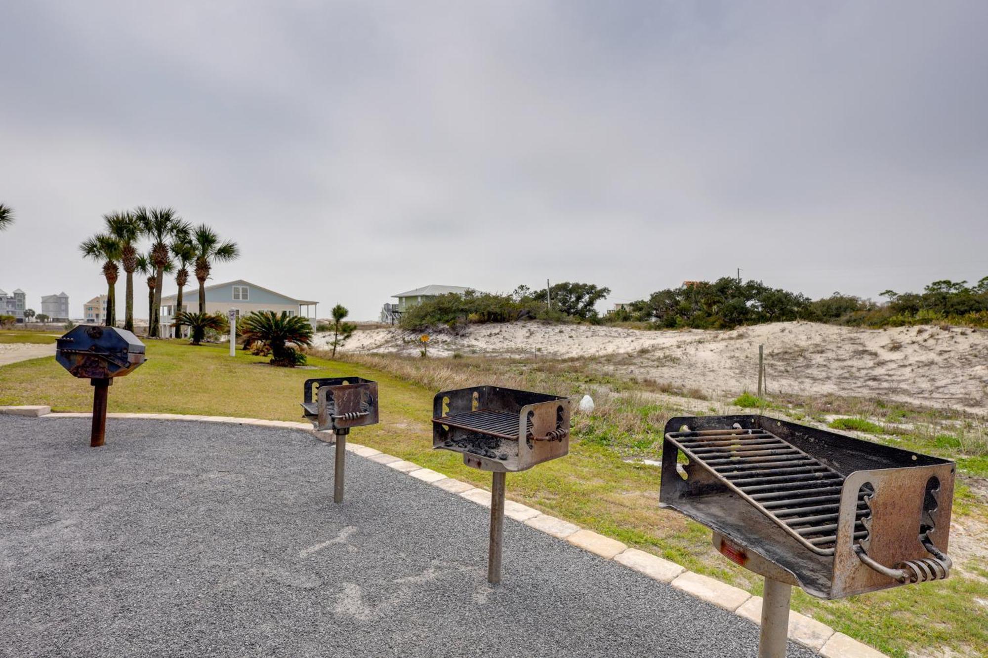 Gulf Shores Condo With Balcony 2 Mi To Fort Morgan! エクステリア 写真